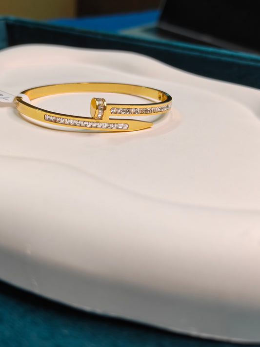 Crystal Nail OG Kada