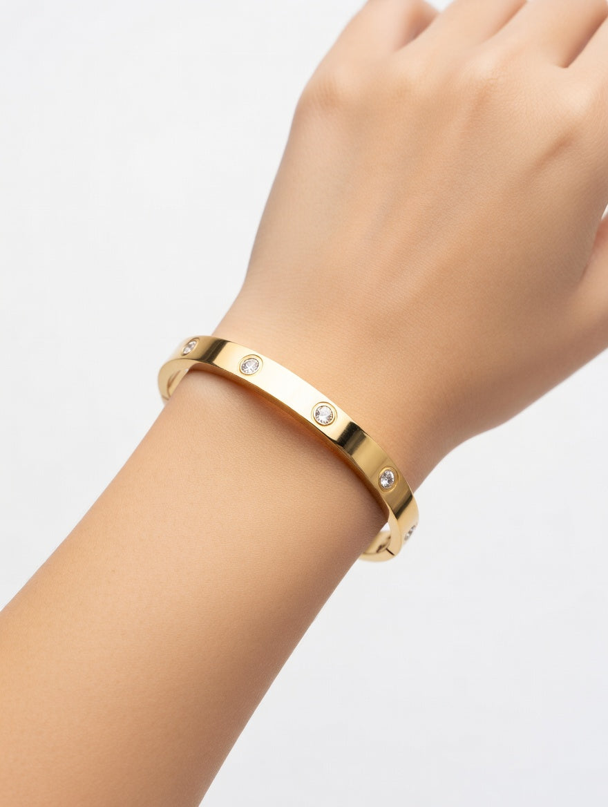 Cartier crystal kada